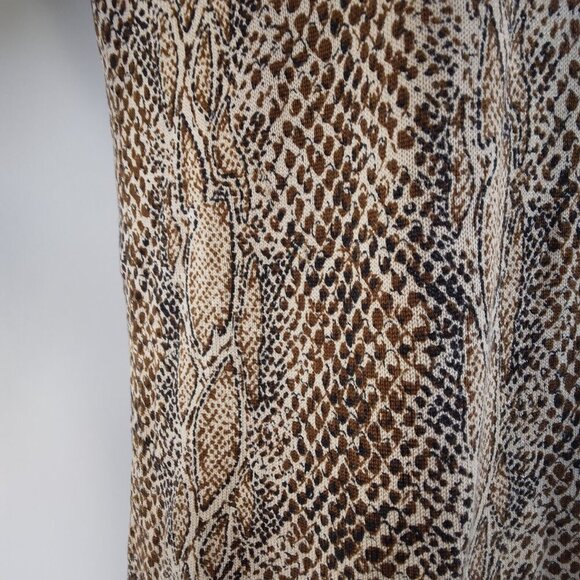 August Silk Brown and Black Print 100% Silk Stretch Knit Top Size M - Picture 4 of 9